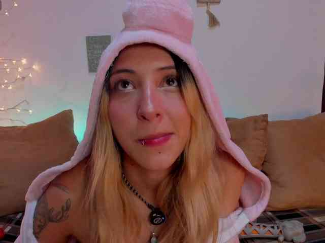 CuteWee420 webcam