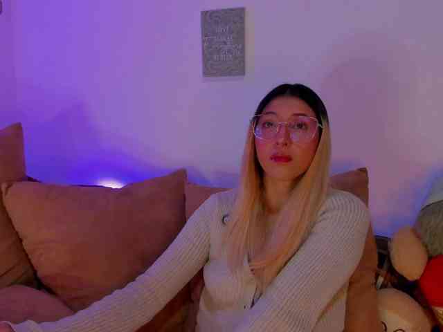 CuteWee420 webcam