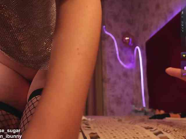 Little_Ellise webcam