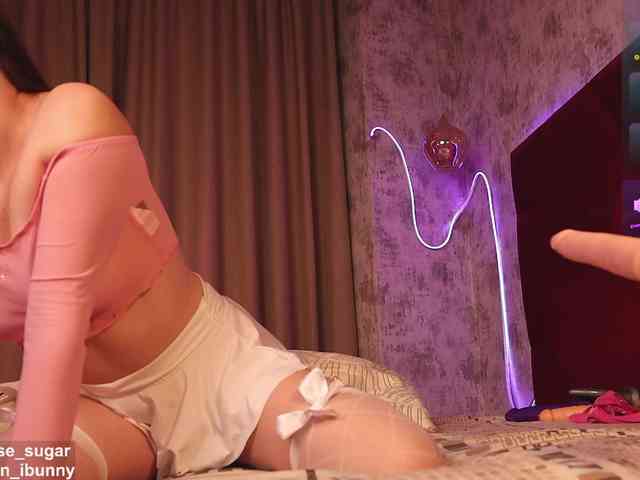 Little_Ellise webcam