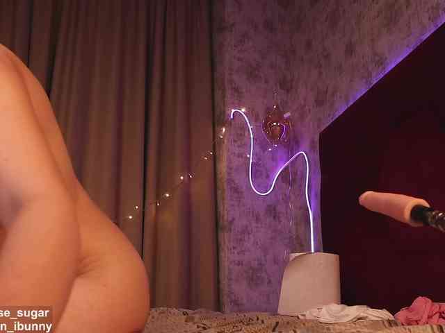 Little_Ellise webcam