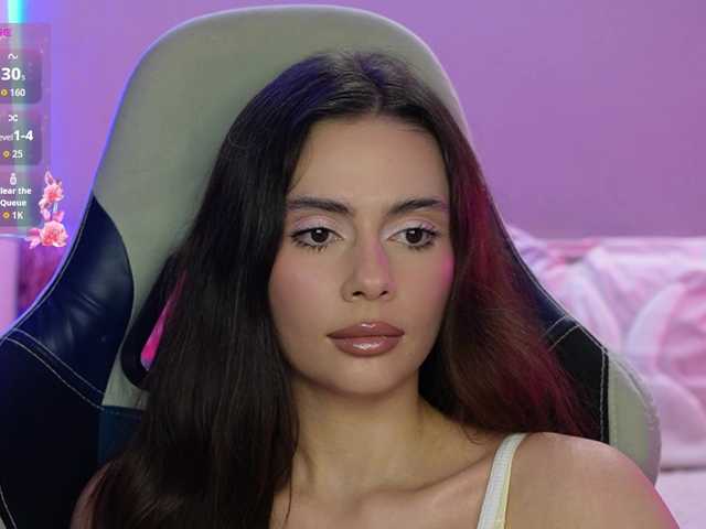 Allla live cam on BongaCams