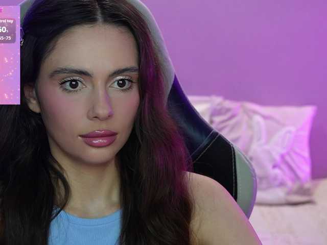 Allla live cam