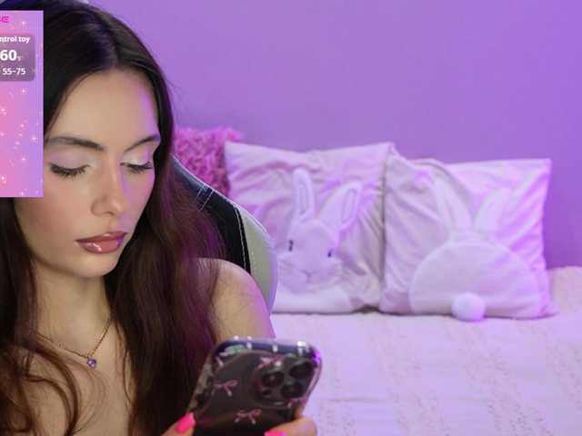 Allla live cam on BongaCams