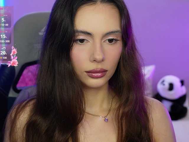 Allla live cam on BongaCams