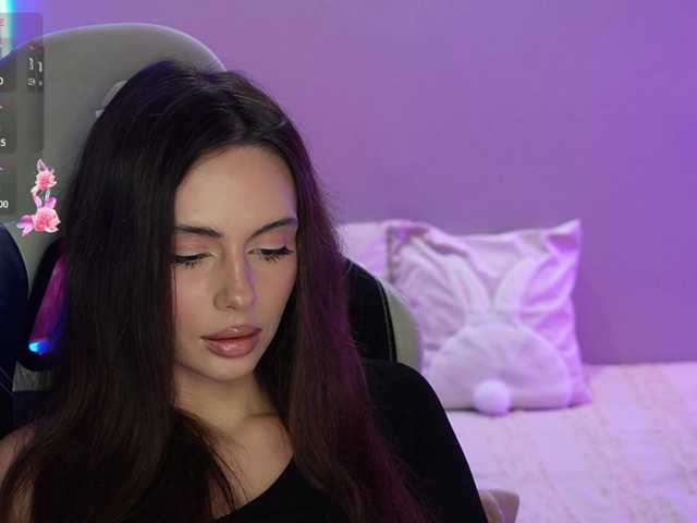 Allla live cam on BongaCams
