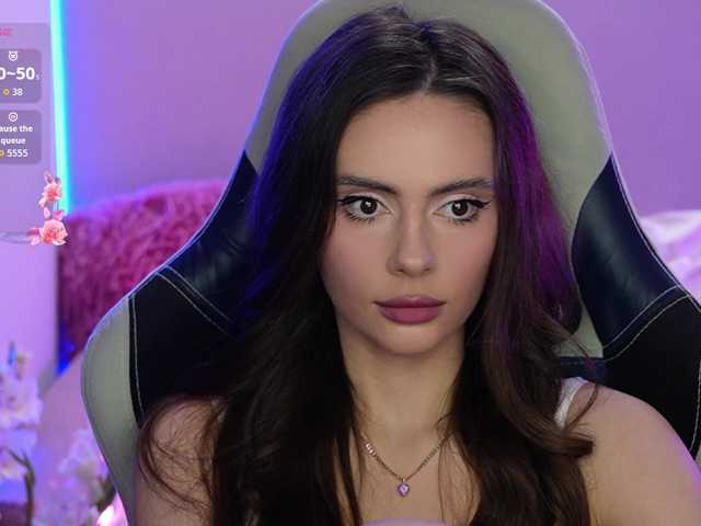 Allla live cam on BongaCams