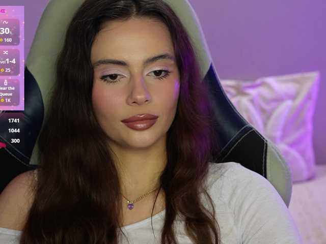 Allla live cam on BongaCams