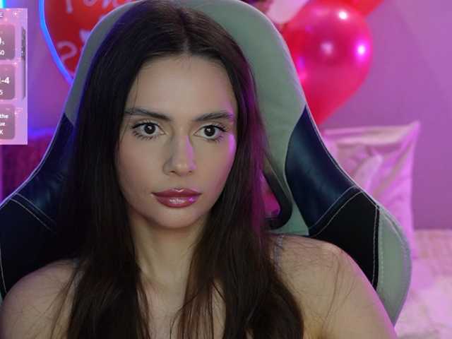 Allla live cam on BongaCams