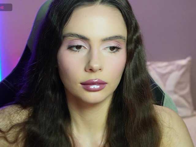 Allla live cam on BongaCams