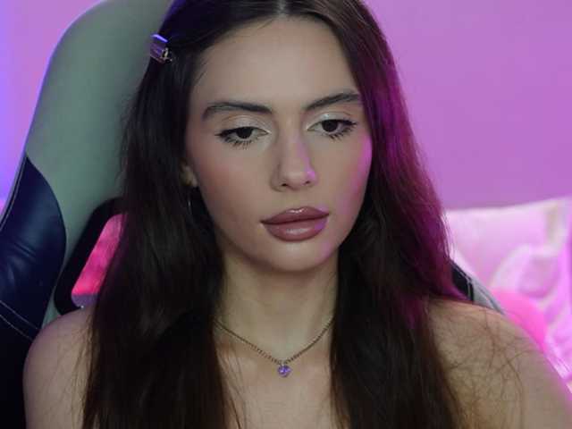Allla live cam on BongaCams