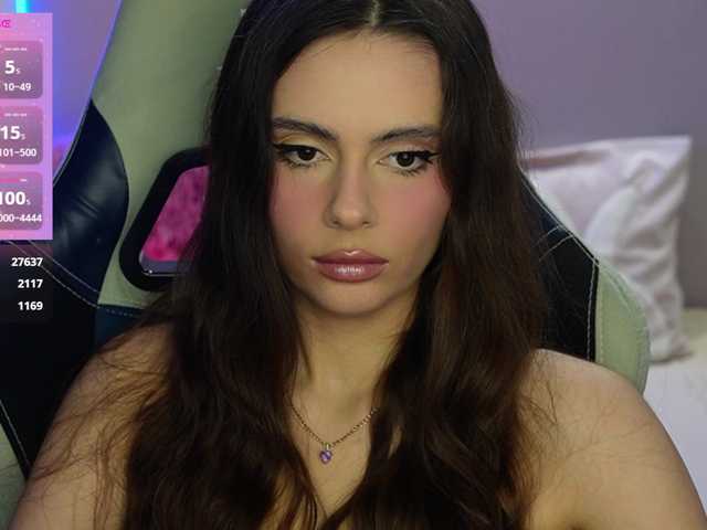Allla live cam preview