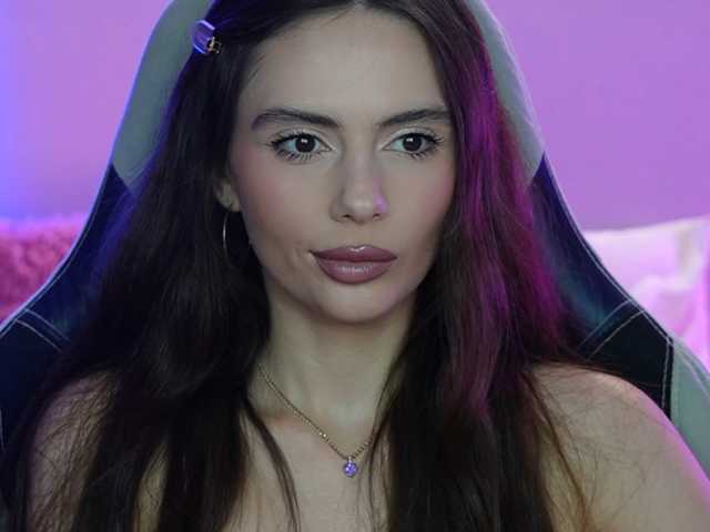 Allla live cam on BongaCams