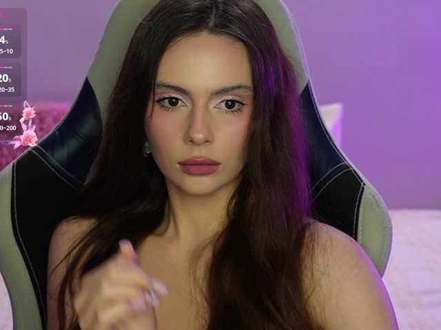 Allla live cam on BongaCams