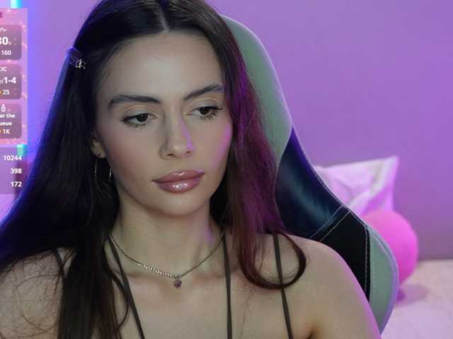 Allla live cam preview
