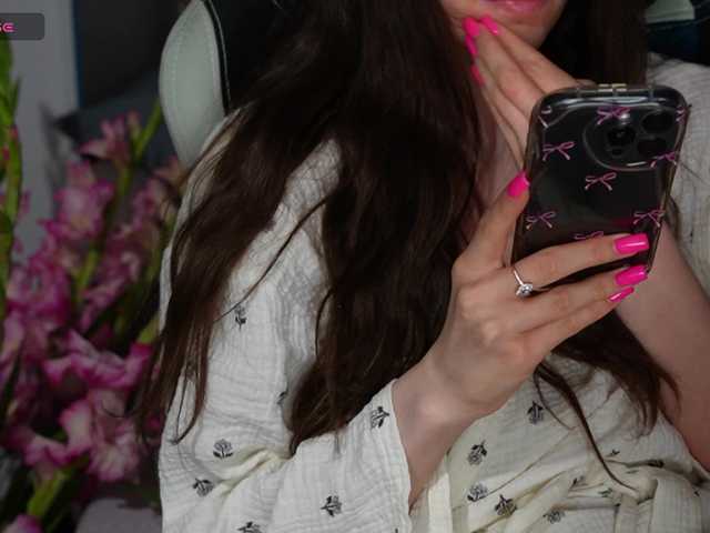 Allla live cam on BongaCams