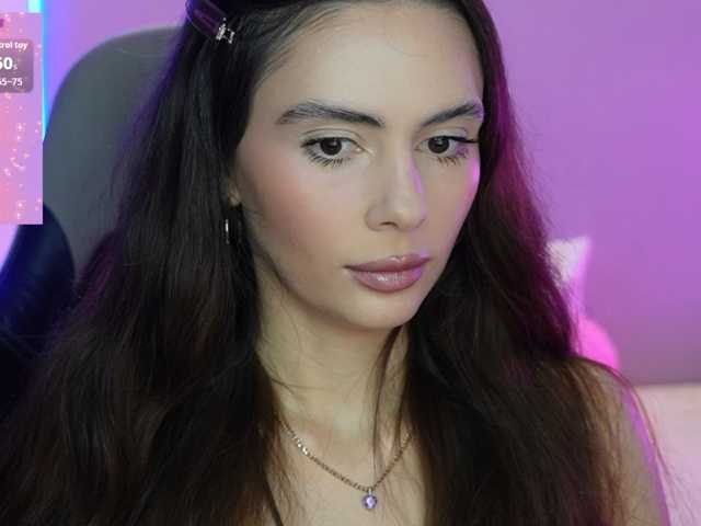Allla live cam preview
