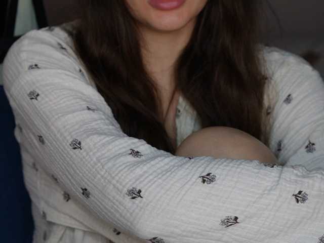 Allla live cam on BongaCams