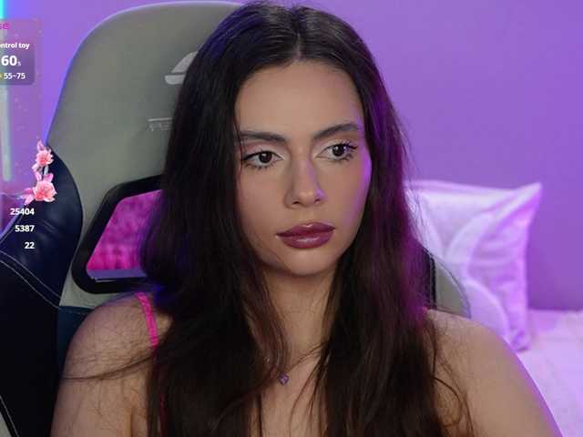Allla live cam on BongaCams