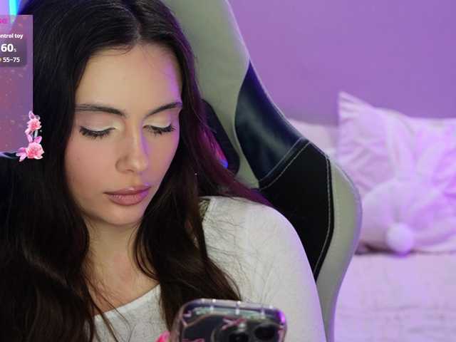 Allla live cam on BongaCams