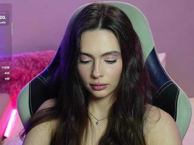 Allla live webcam show