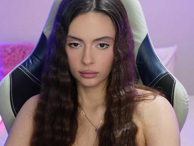 Allla live cam on BongaCams