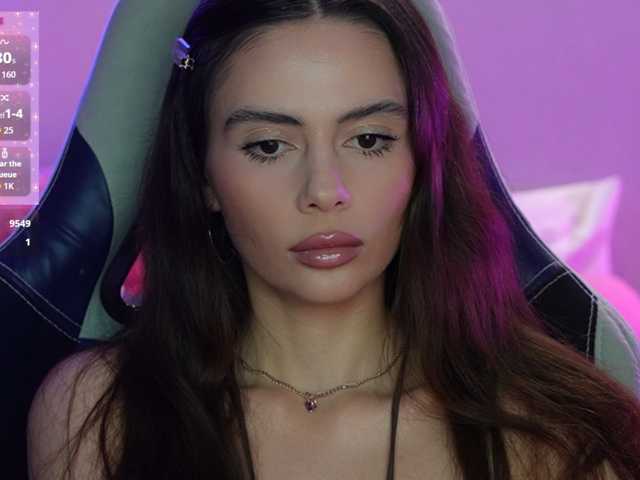 Allla live cam preview