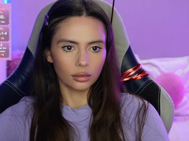 Allla live cam on BongaCams