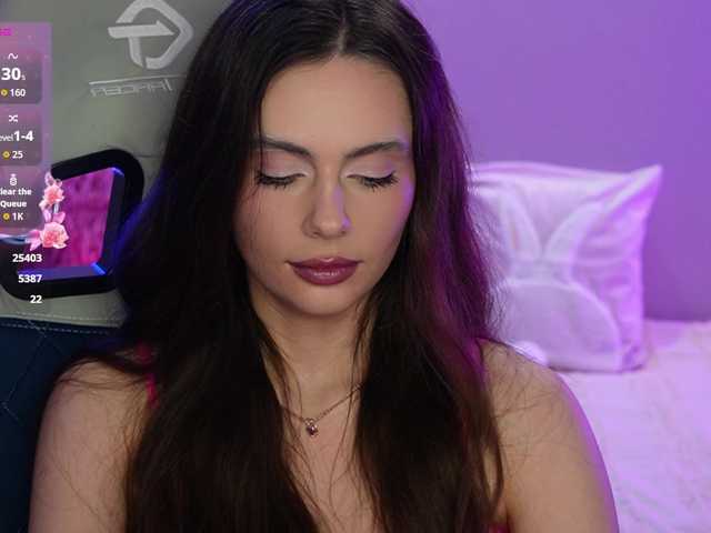 Allla live cam