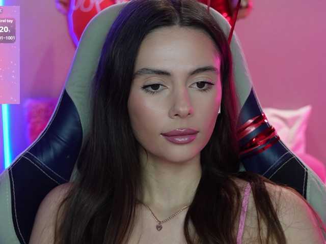 Allla live cam on BongaCams