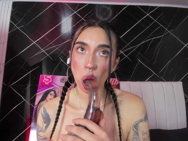 candy-leila live cam on BongaCams