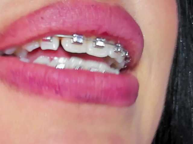 candy-leila's BongaCams show and profile