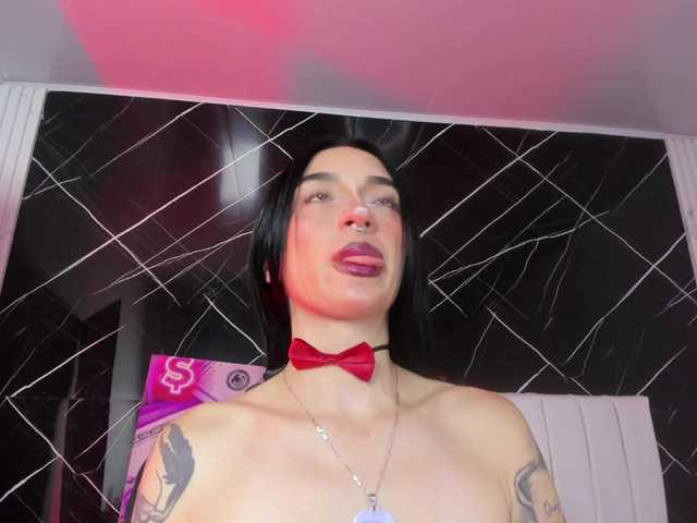 candy-leila