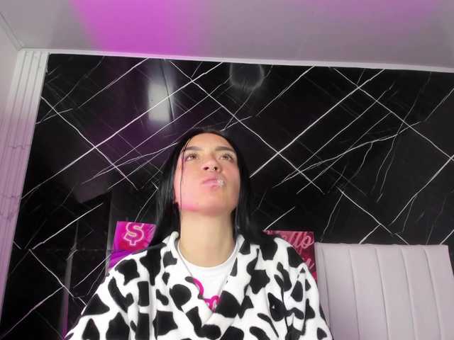 candy-leila live cam on BongaCams