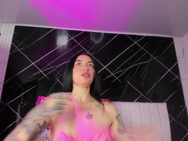 candy-leila live cam on BongaCams