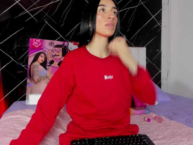 candy-leila live cam on UnifiedCams