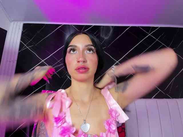 candy-leila candy-leila