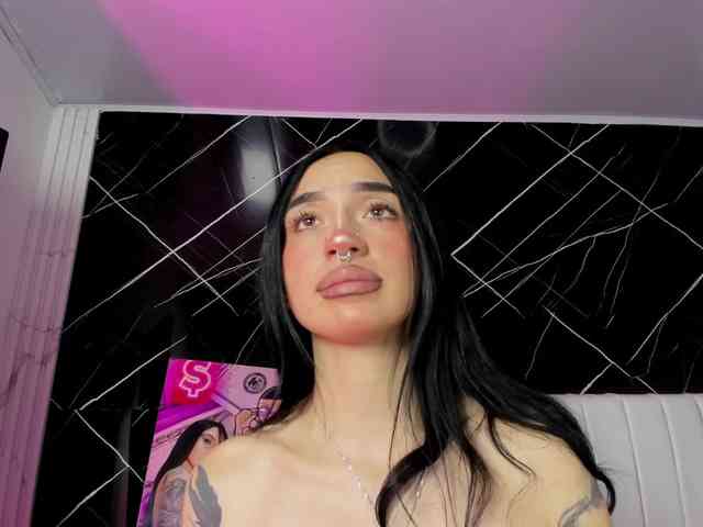 candy-leila candy-leila