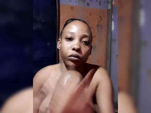 Hennesy-Camila webcam