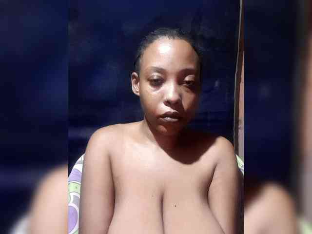 Hennesy-Camila webcam