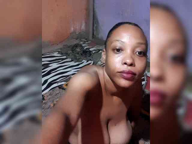 Hennesy-Camila webcam