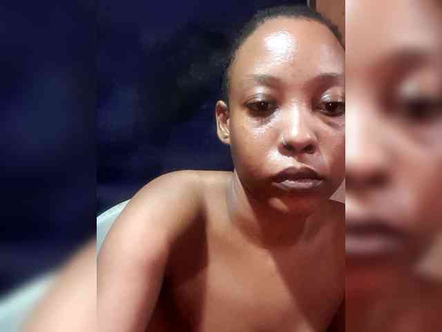 Hennesy-Camila webcam