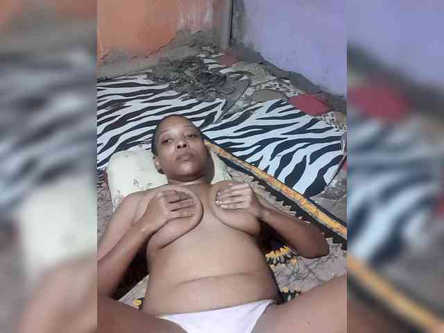 Hennesy-Camila webcam