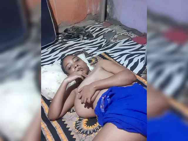 Hennesy-Camila webcam
