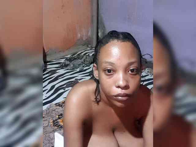 Hennesy-Camila