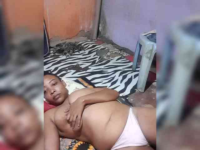 Hennesy-Camila webcam