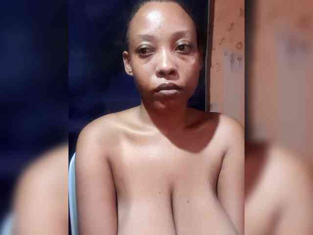 Hennesy-Camila webcam