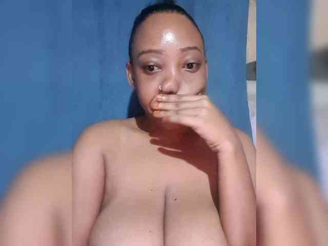 Hennesy-Camila webcam