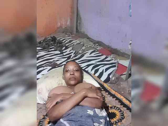 Hennesy-Camila webcam