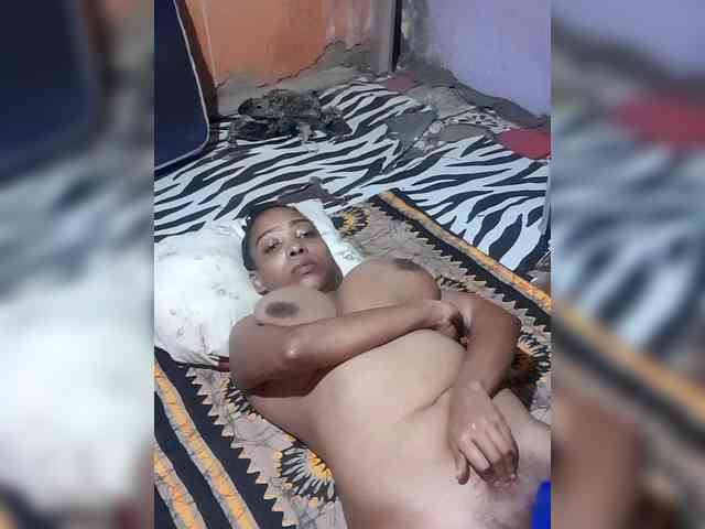 Hennesy-Camila webcam